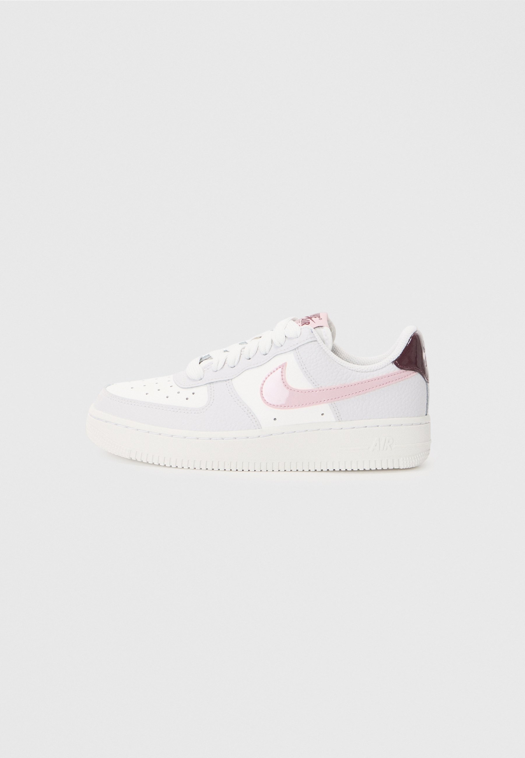Niskie buty sportowe Nike Sportswear
