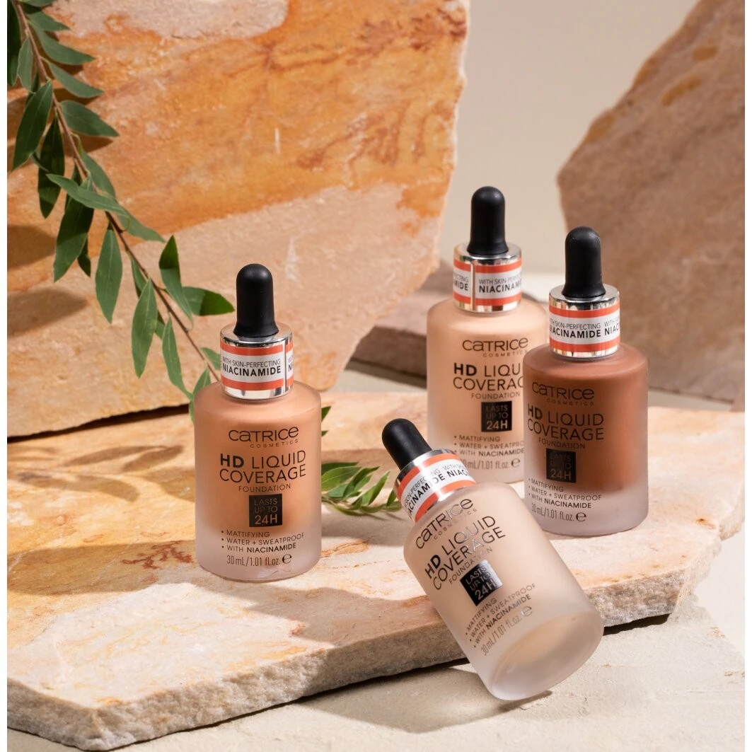 Catrice HD Liquid Coverage Foundation fond de teint 050 Rosy Ash