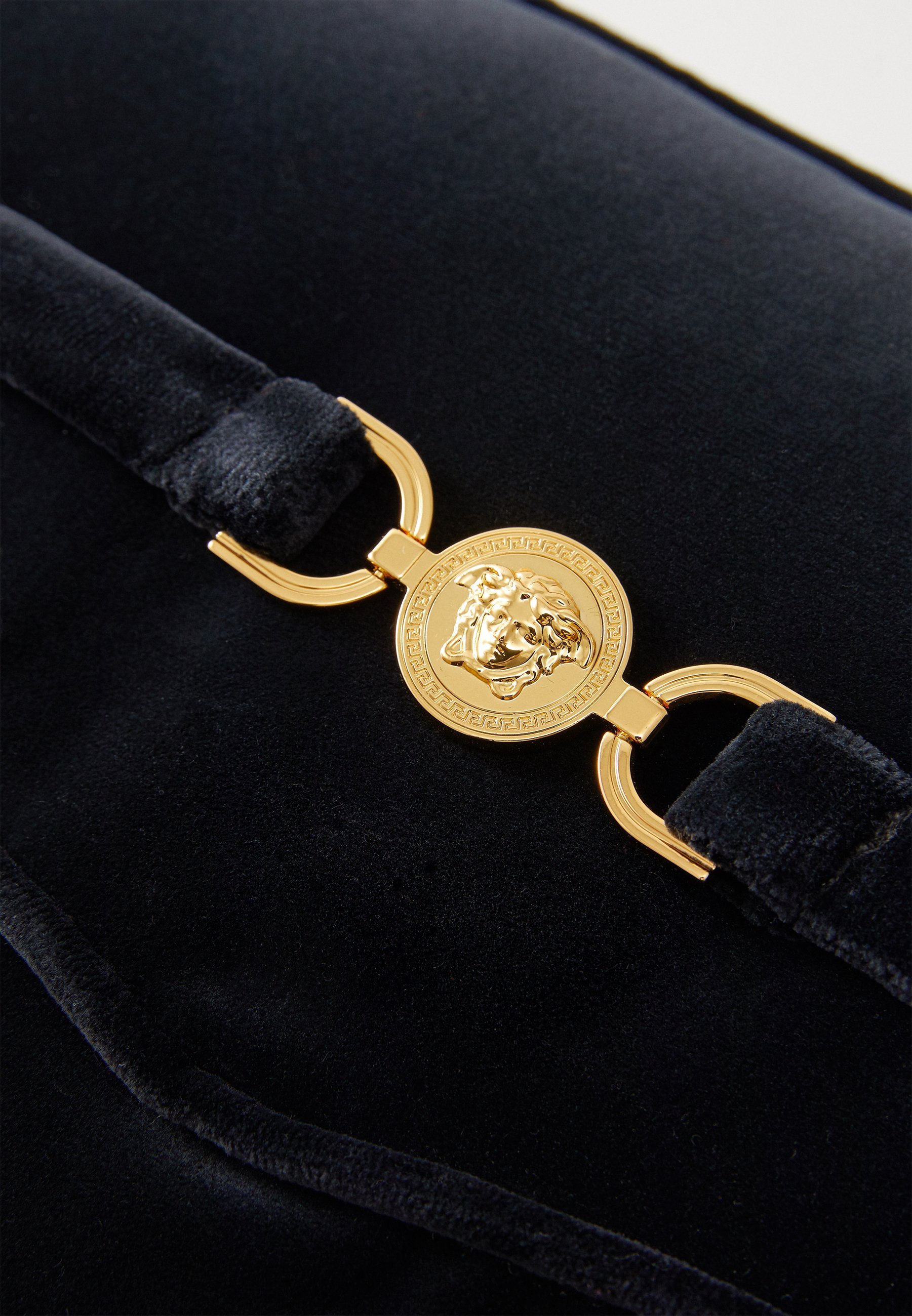 Versace Kissen & Kissenbezüge