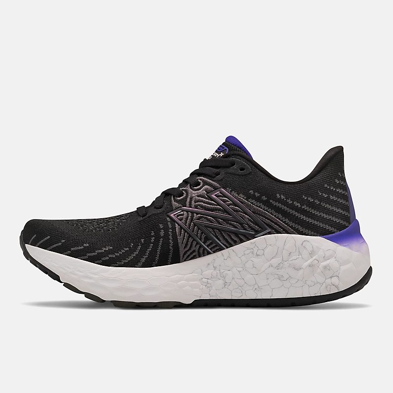 Fresh Foam X Vongo v5 voor dames – zwart met dieppaars