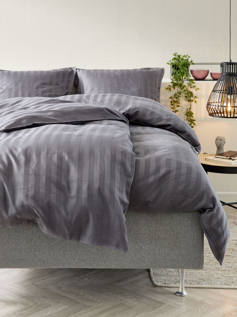 NELL Gold NELL satenski set posteljine 140x200 antracit