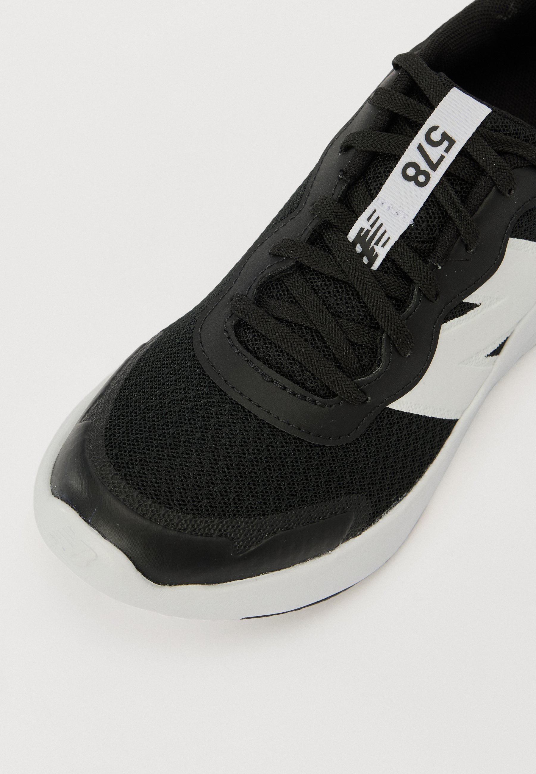 New Balance 578 UNISEX - Løpesko for landevei - black