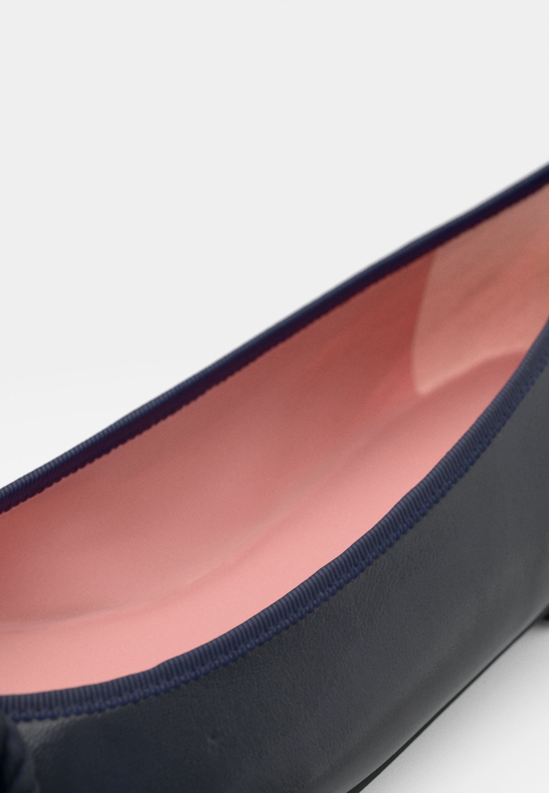 Sapatilhas de balé Pretty Ballerinas - azul marinho escuro