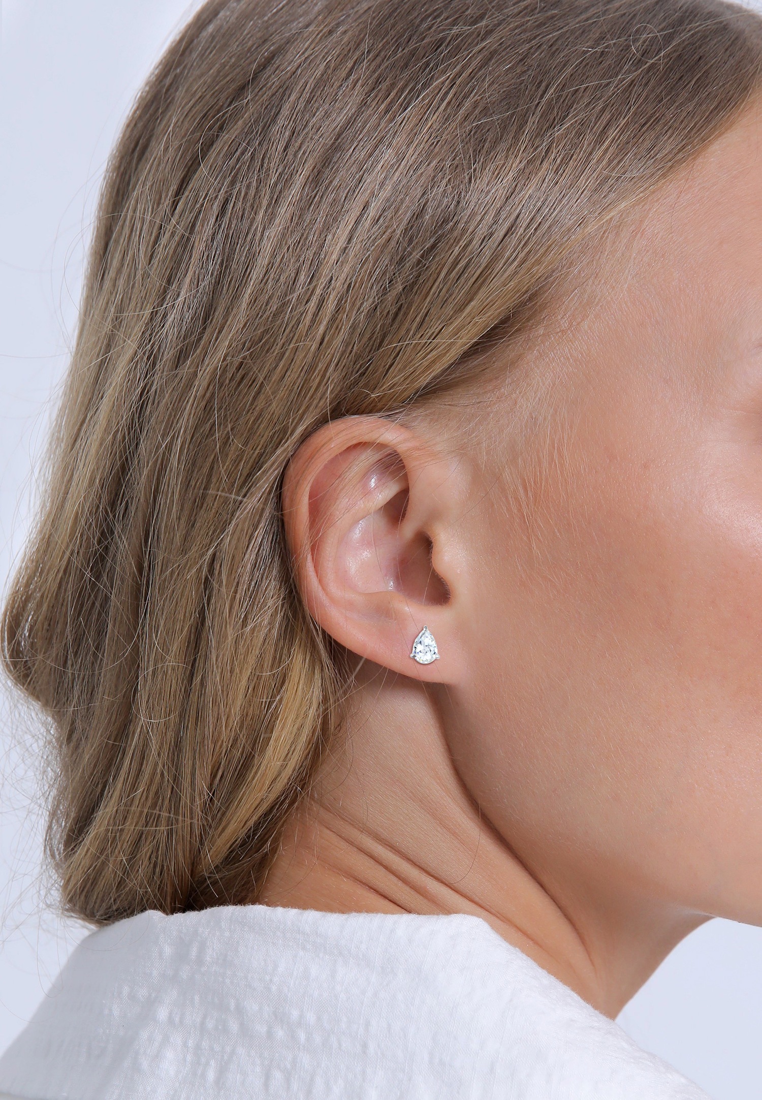 Elli boucles d'oreilles pour dames en filigrane scintillant avec des cristaux de zircone en 925/1000 argent massif