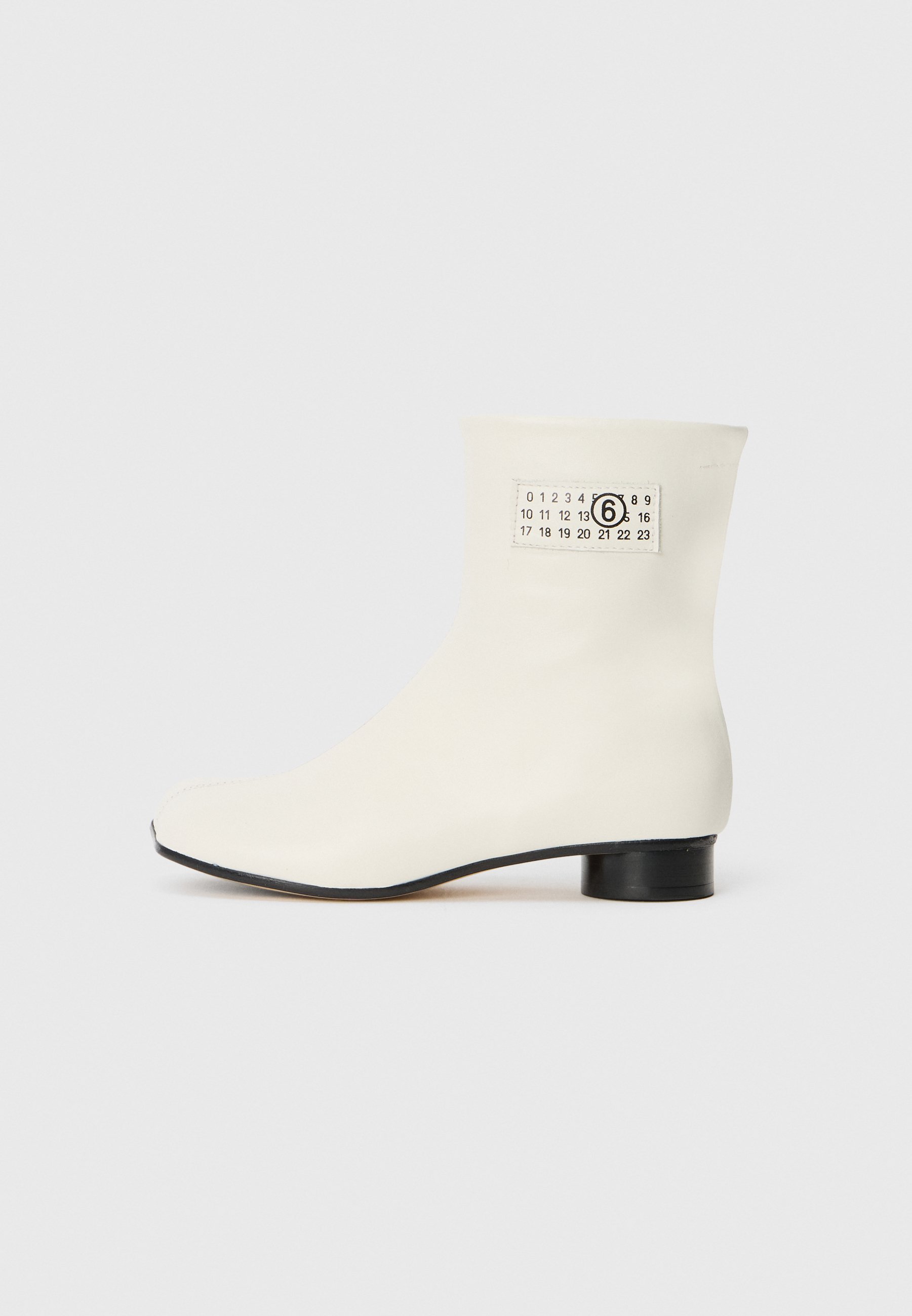 MM6 Maison Margiela Classic enkellaarsjes - gebroken wit