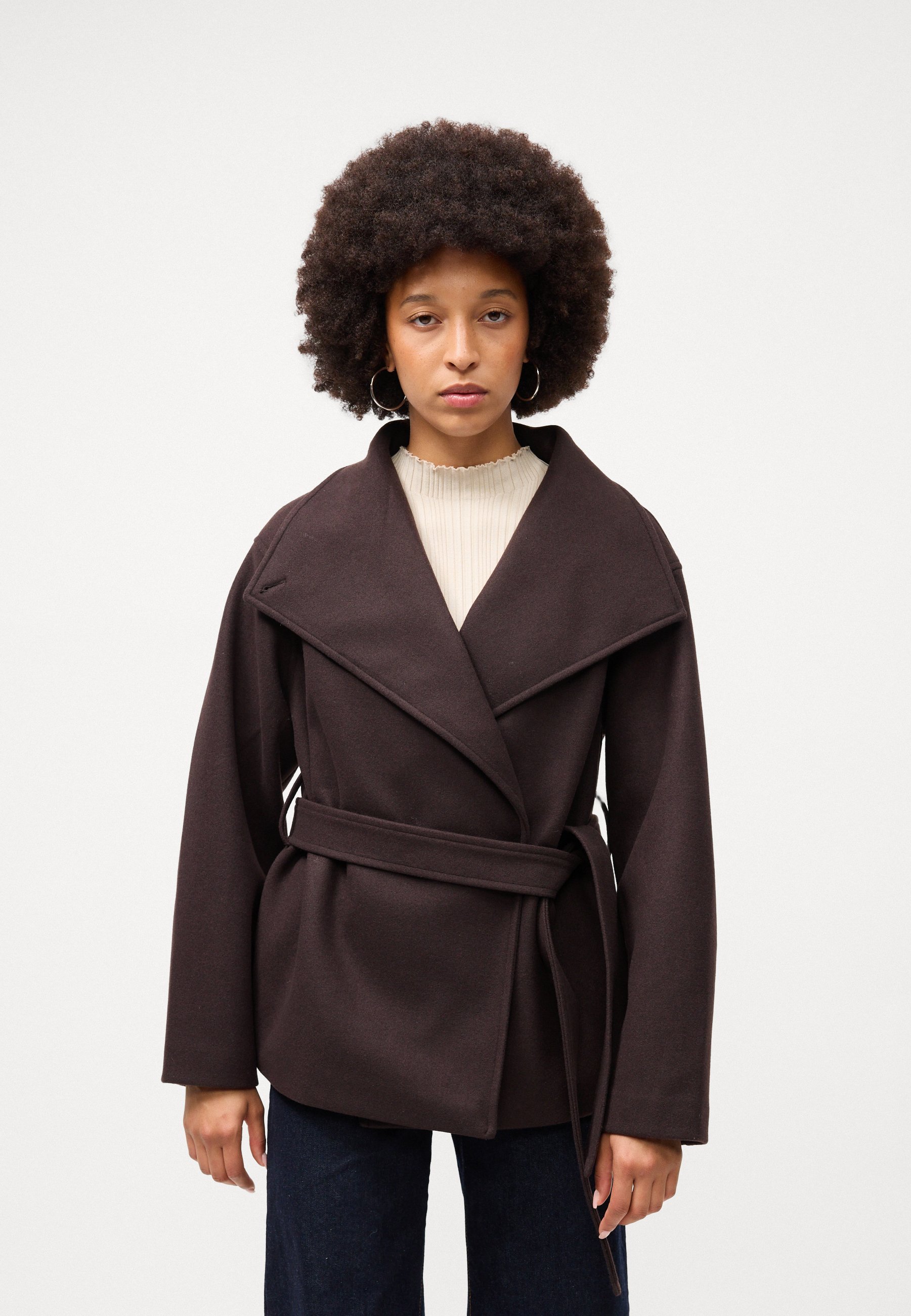 Gina Tricot JACKET - Zomerjas - donkerbruin
