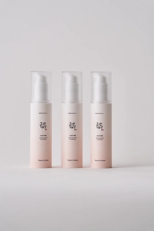 Regenerační a ochranné sérum Beauty of Joseon Ginseng Moist Sun Serum SPF 50+