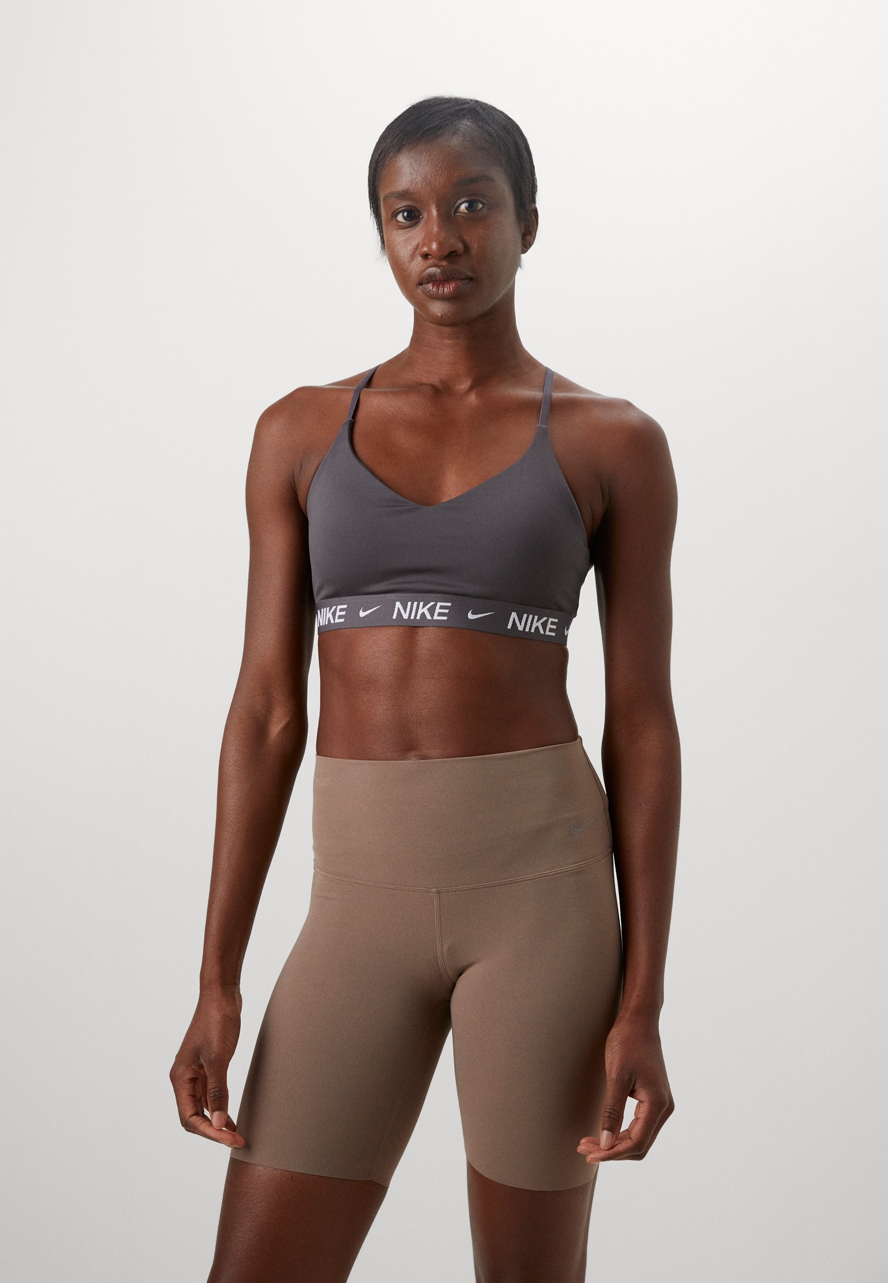 Nike Performance INDY BRA - Light support sports bra - thunder grey