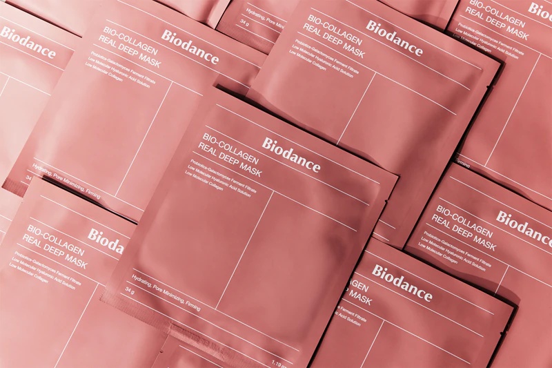 Biodance Bio-Collagen Real Deep Mask - intensīvi mitrinoša hidrogēla maska, kas samazina poras.