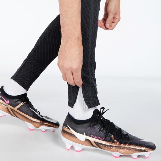  Nike Strike