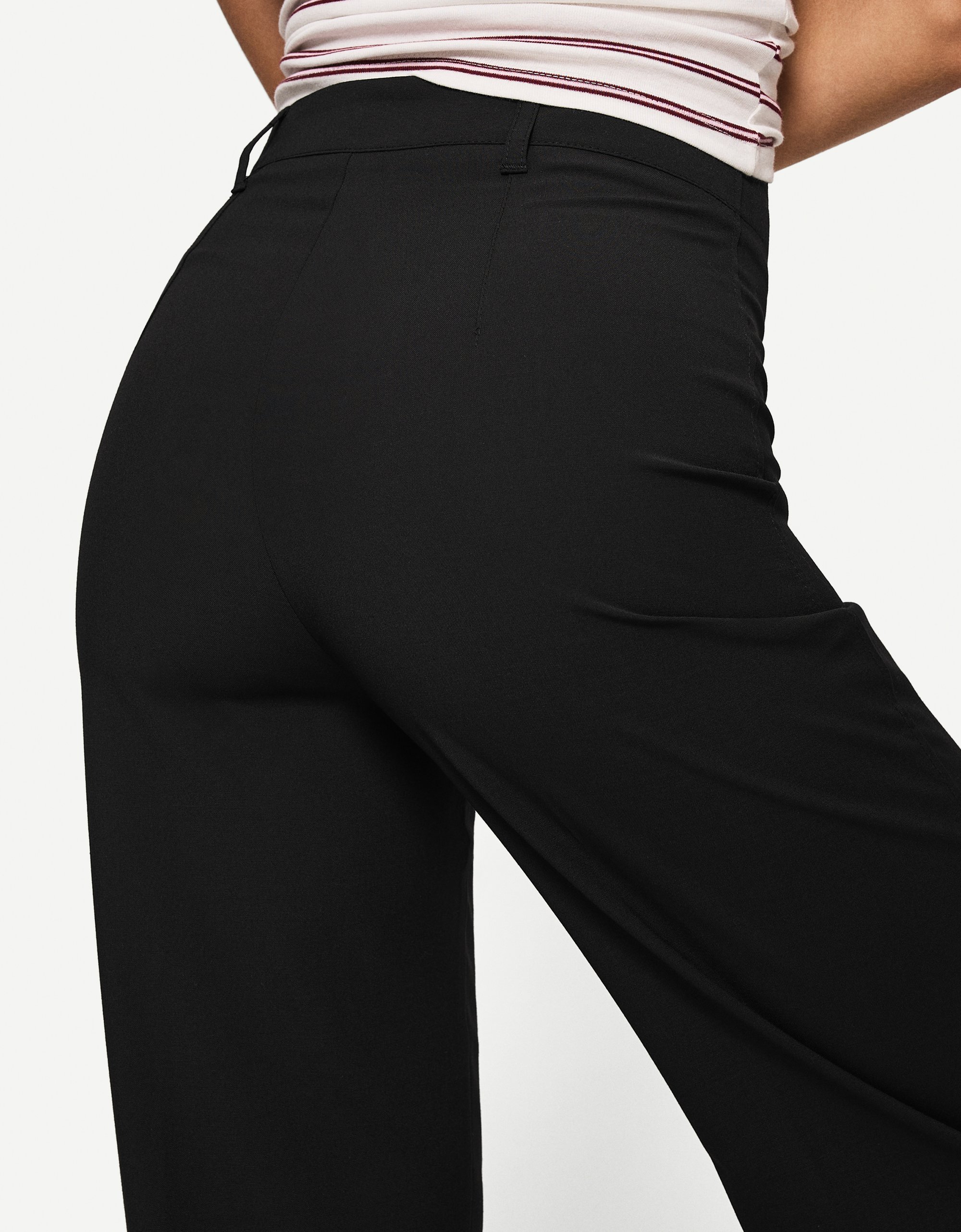 Bershka WIDE-LEG TAILORED - Broek - zwart