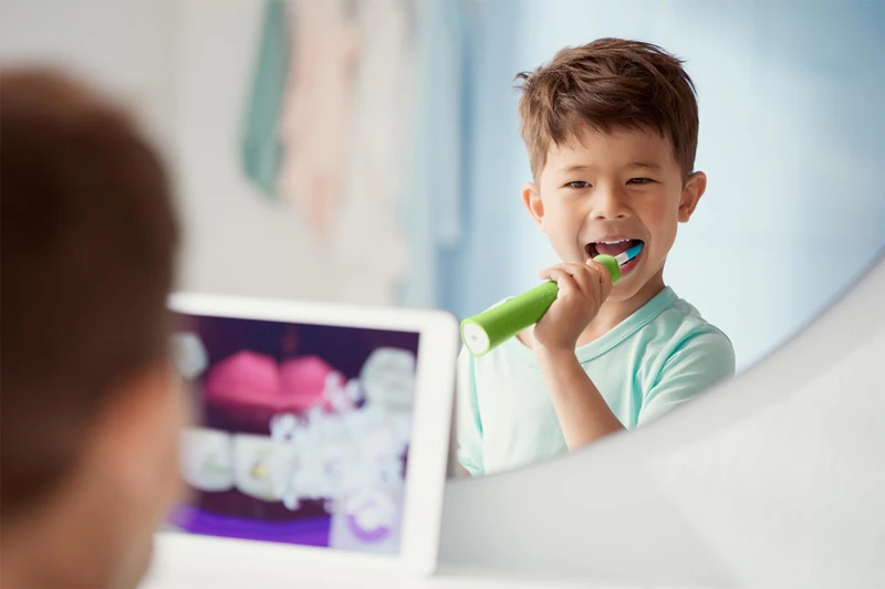 „Philips Sonicare For Kids 3+“ HX6352/11 elektrinis ultragarsinis dantų šepetėlis vaikams