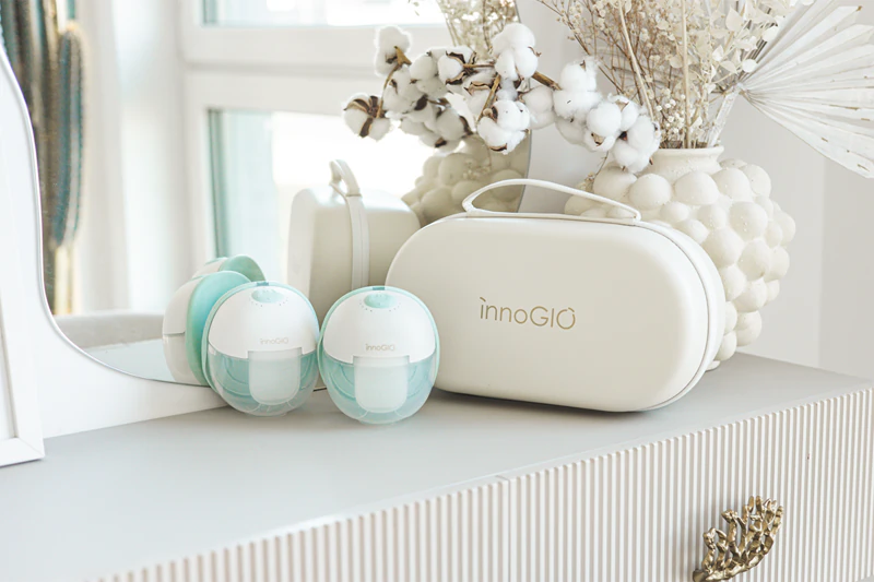 innoGIO GIOmum Line Premium Warm Dvojitá odsávačka mlieka GIO-361
