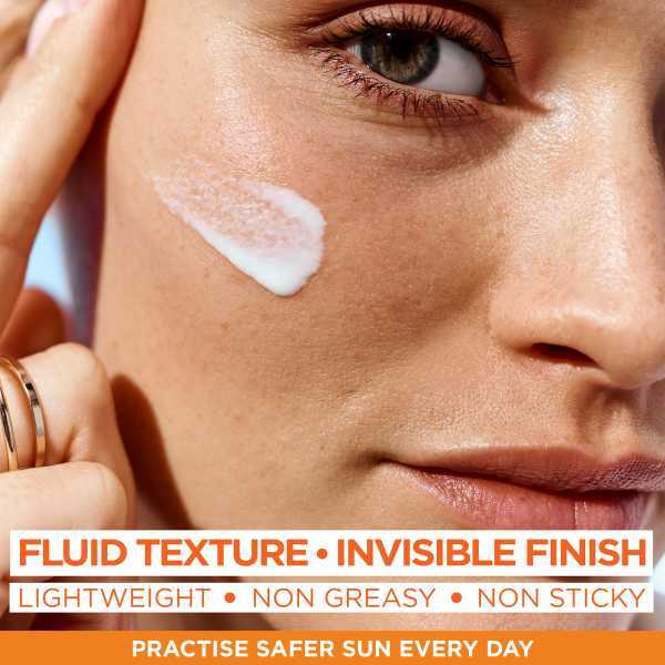 Ambre Solaire Super UV Face Fluid Vitamic C