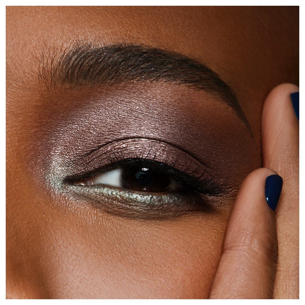 MAC Eyeshadow Perfect Shot malo sjenilo za oči - 1,5 g