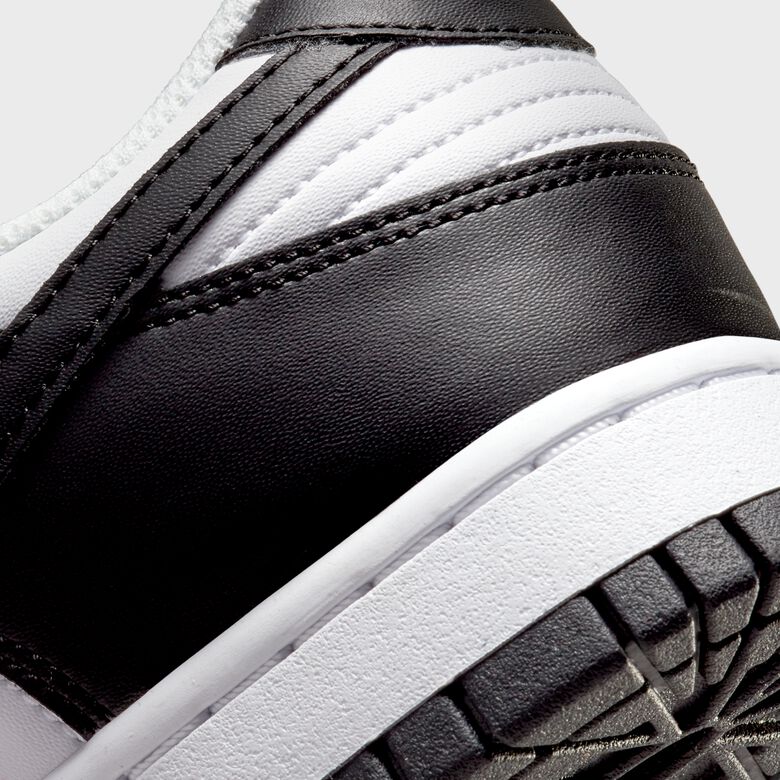 WMNS Dunk Low Panda Next Nature
