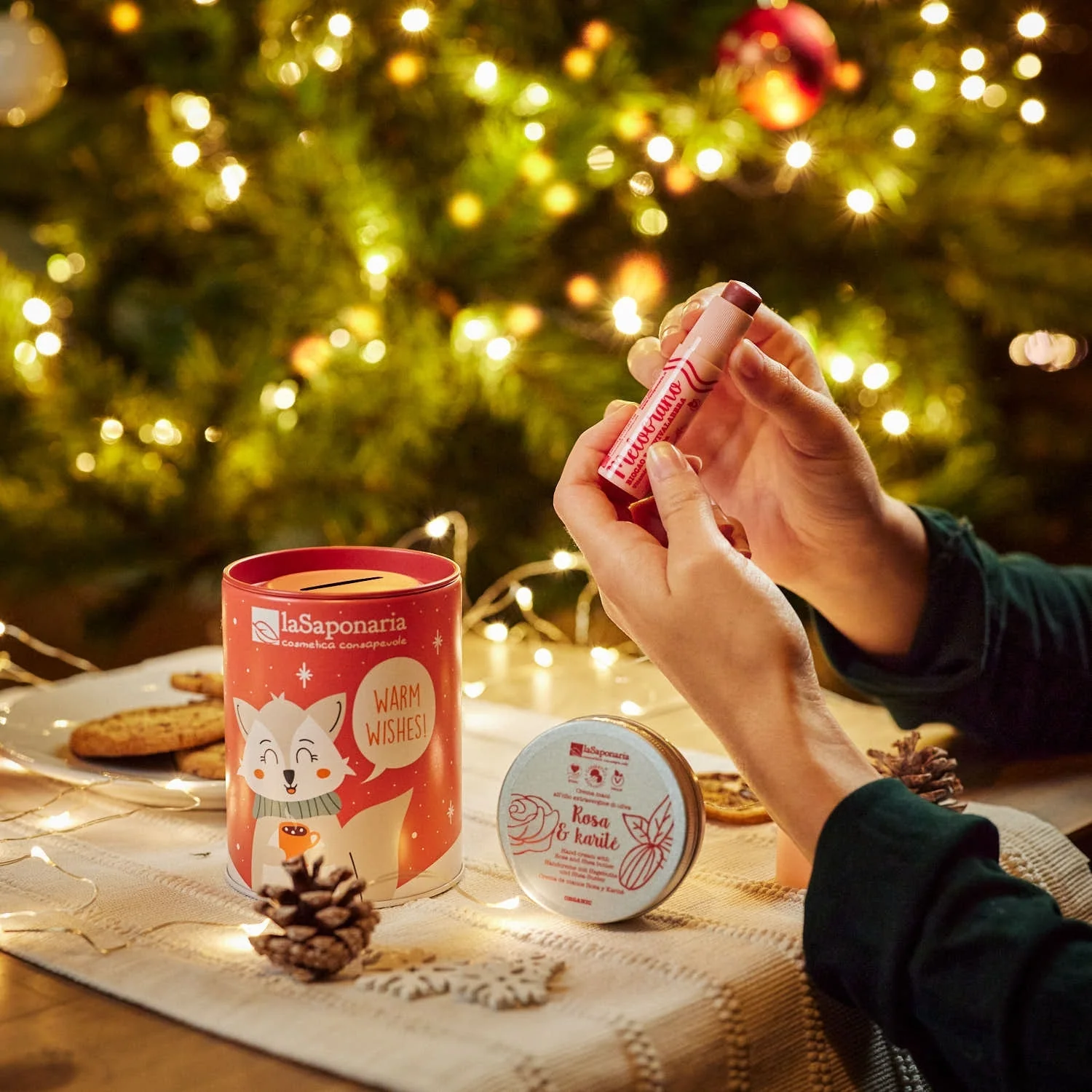 Cofanetti Warm Wishes! Salvadanaio Volpe Artica - Cofanetti Viso e Corpo