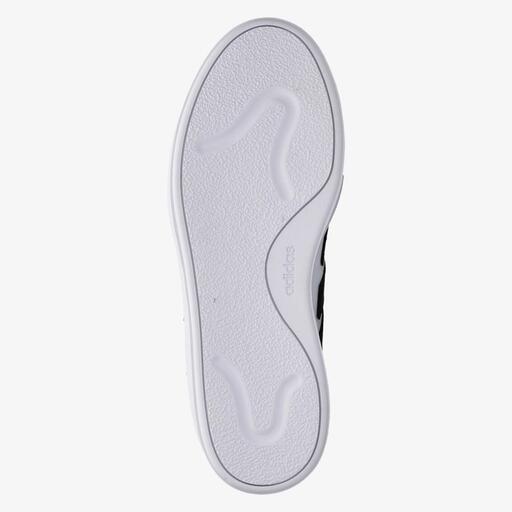 adidas Courtblock