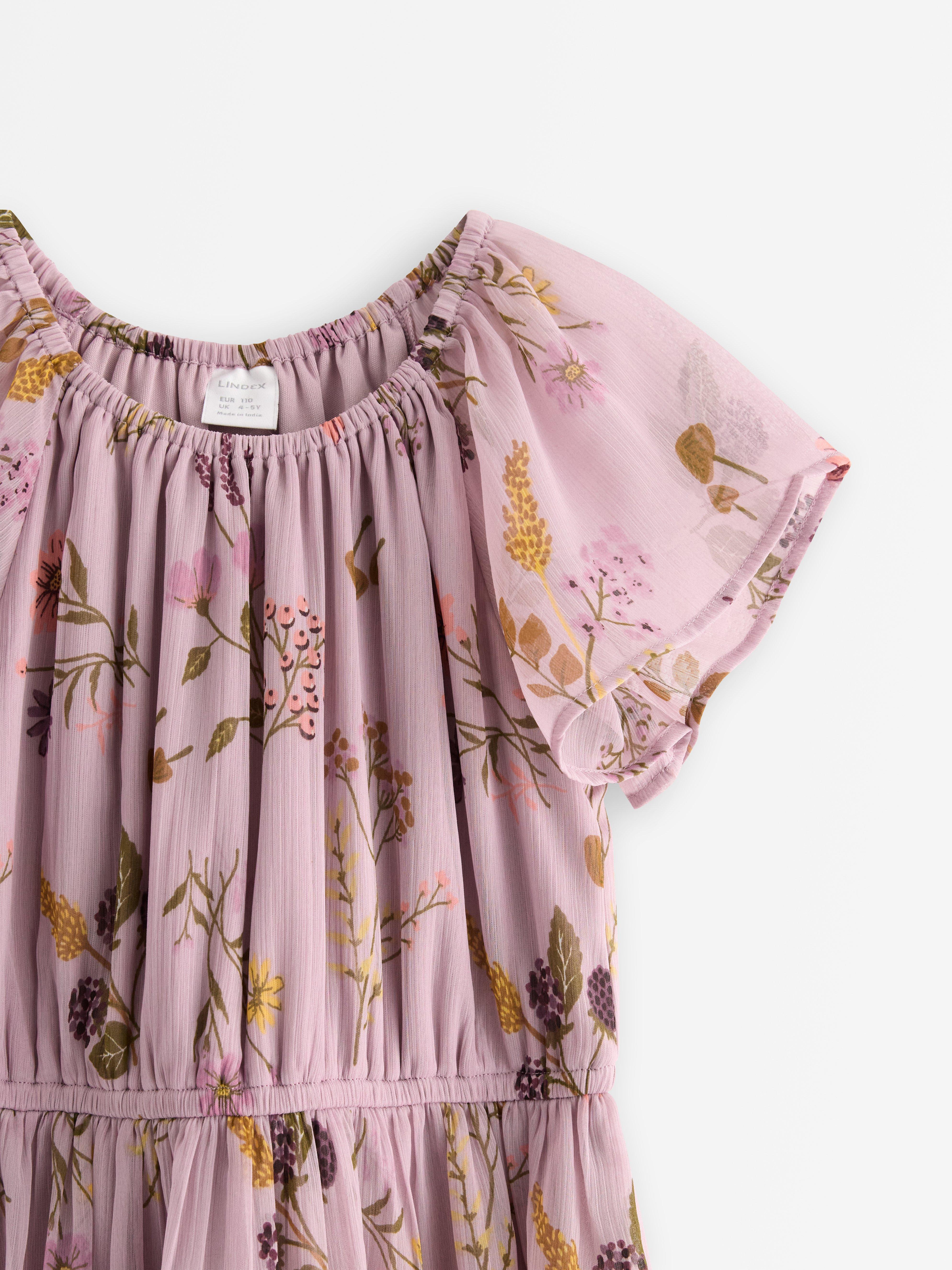Robe en mousseline lilas clair poudré