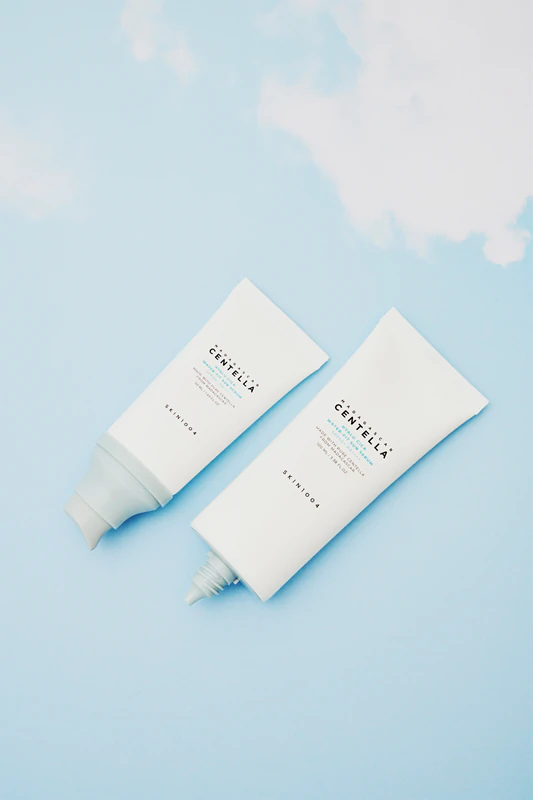 SKIN1004 Madagascar Centella Hyalu-Cica Water-Fit Sun Serum, sérum protetor solar com efeito hidratante.