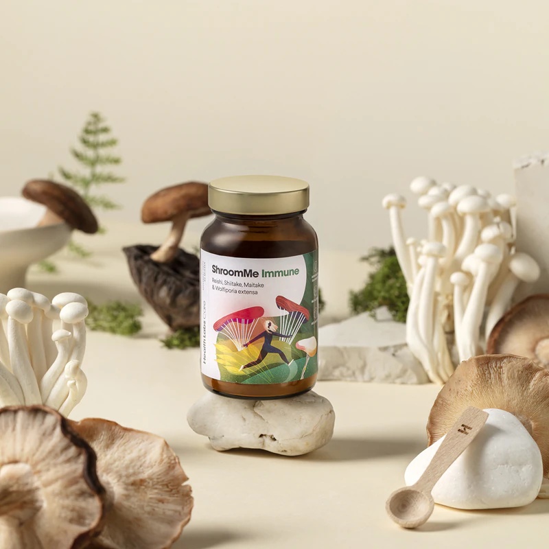 Health Labs Care ShroomMe prehransko dopolnilo v prahu z reišijem in kordicepsom za podporo imunskemu sistemu