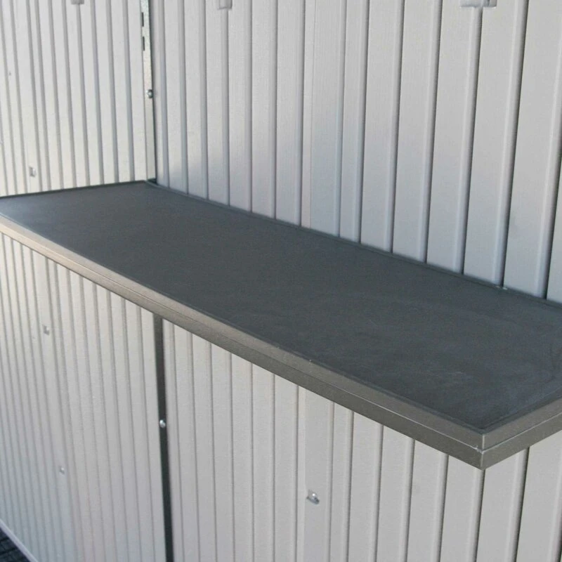 2,4 m brett x 3,2 m djupt plastförvaringsskjul