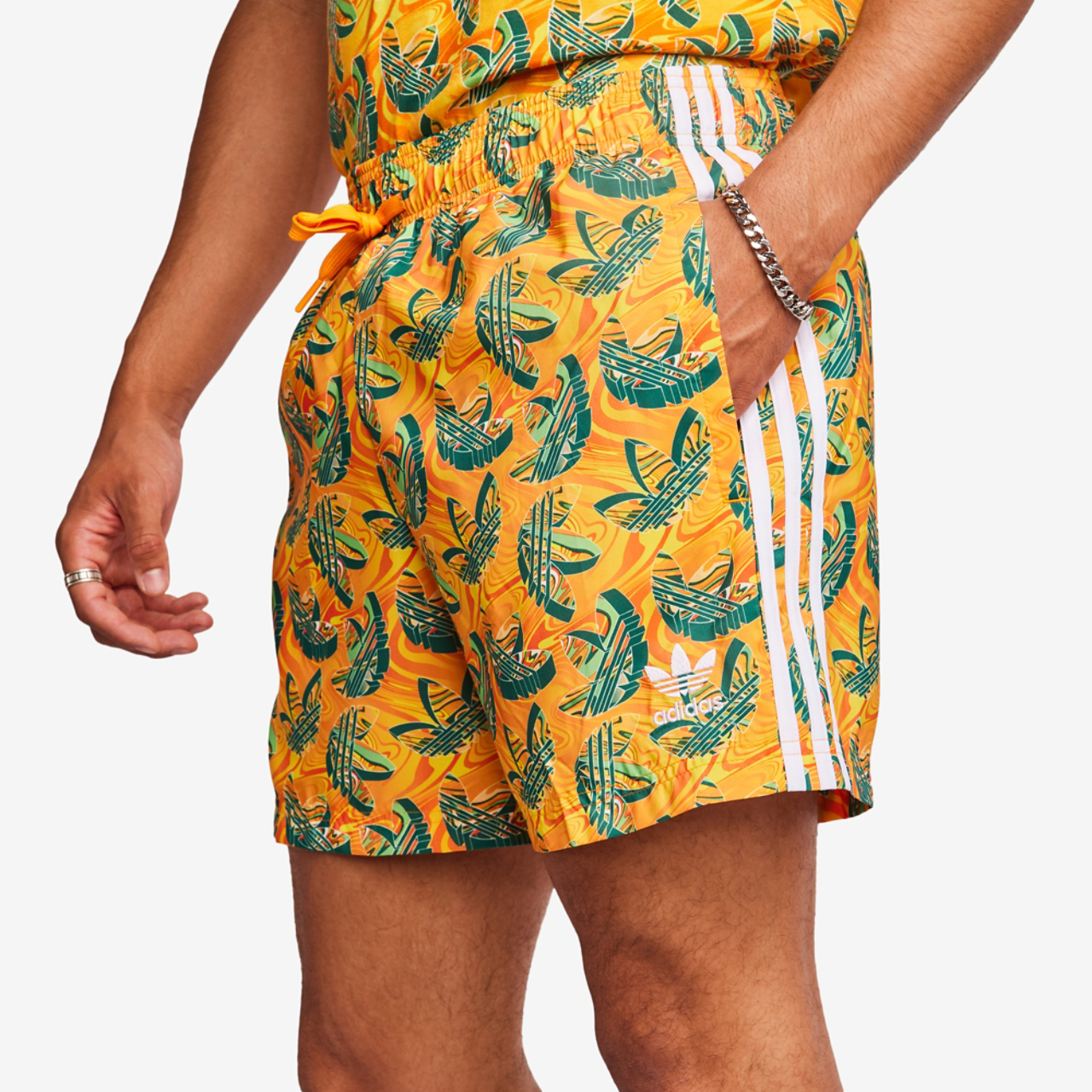 adidas kesäiset trefoilit