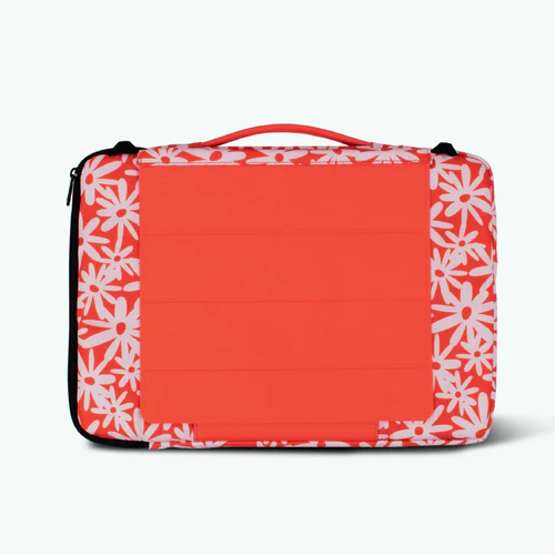 Cabaia Custodia per laptop da 13/14 pollici, colore rosso, situata nel centro di Jacksonville.