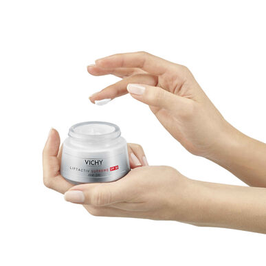 Vichy Liftactiv Supreme dieninis kremas nuo senėjimo SPF30, apsaugantis nuo UVA/UVB spindulių, 50 ml