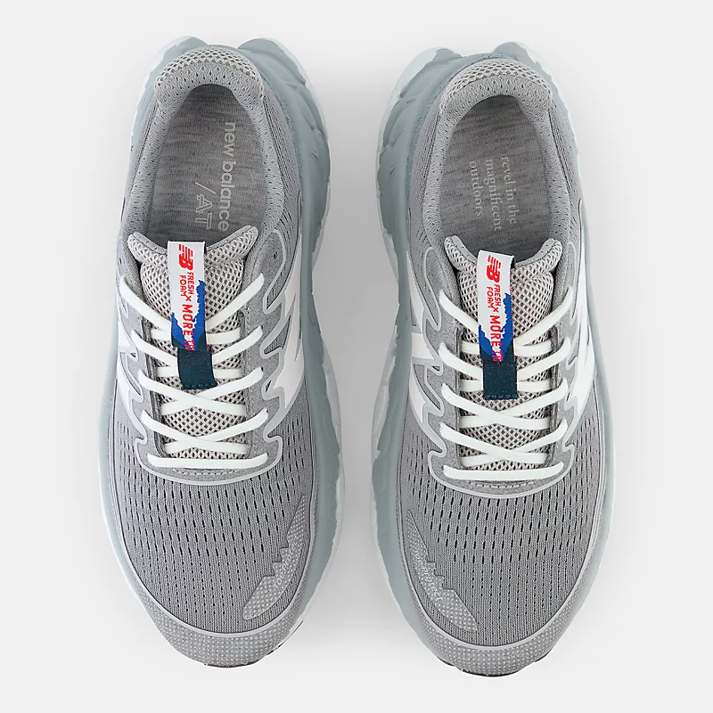 Buty Fresh Foam More Trail V3 dla mężczyzn – szare z betonem i odblaskiem