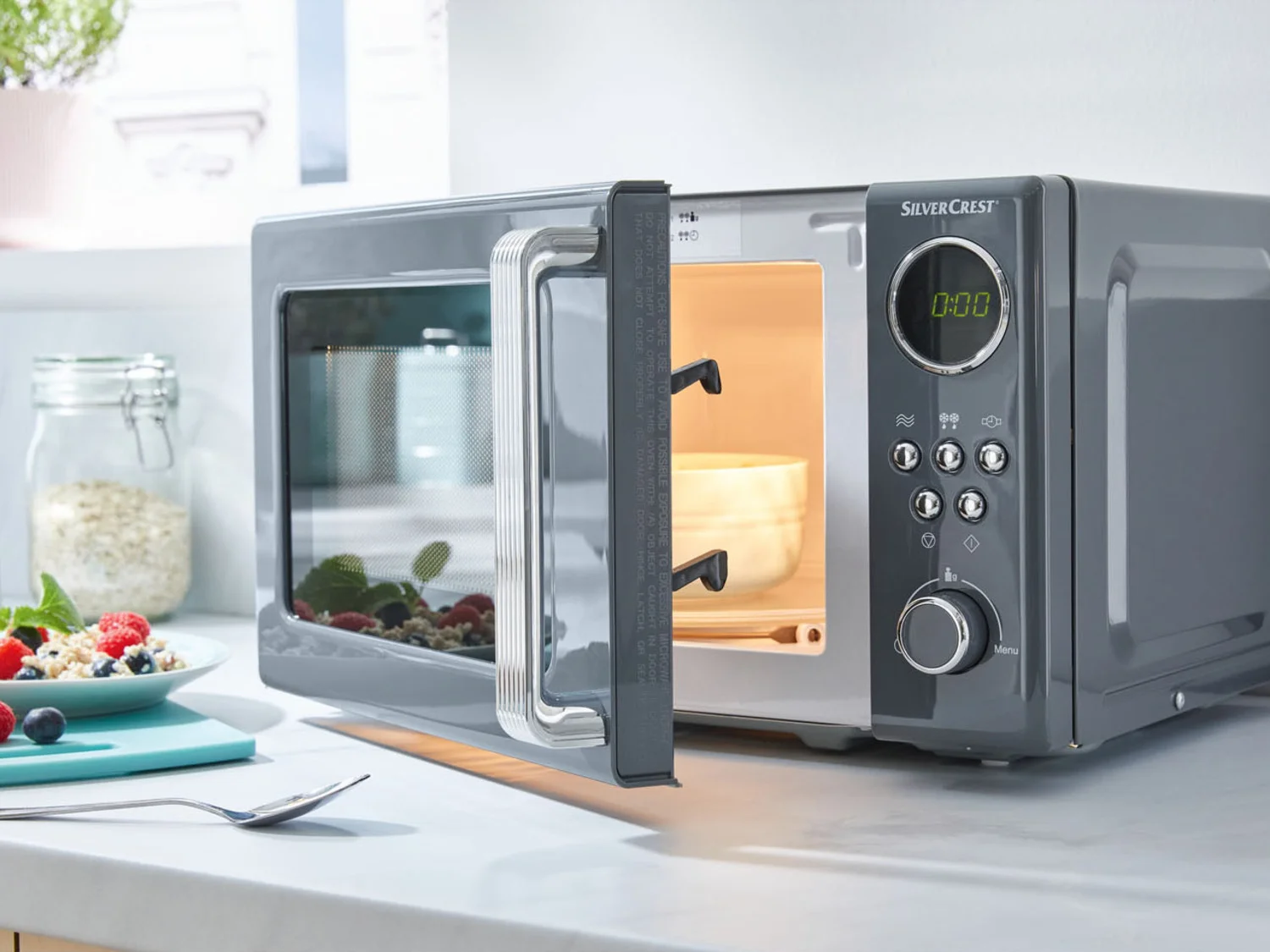 SILVERCREST® KEITTIÖTYÖKALUT mikroaaltouuni »SMWC 700 C1«, 17 l, 700 W