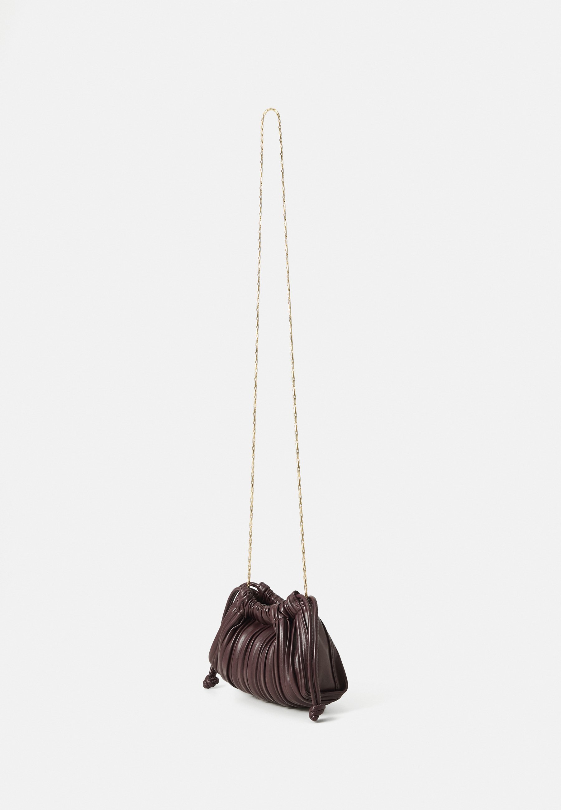 Calvin Klein DRAWSTRING PLISSE - Crossbodytas - fudge
