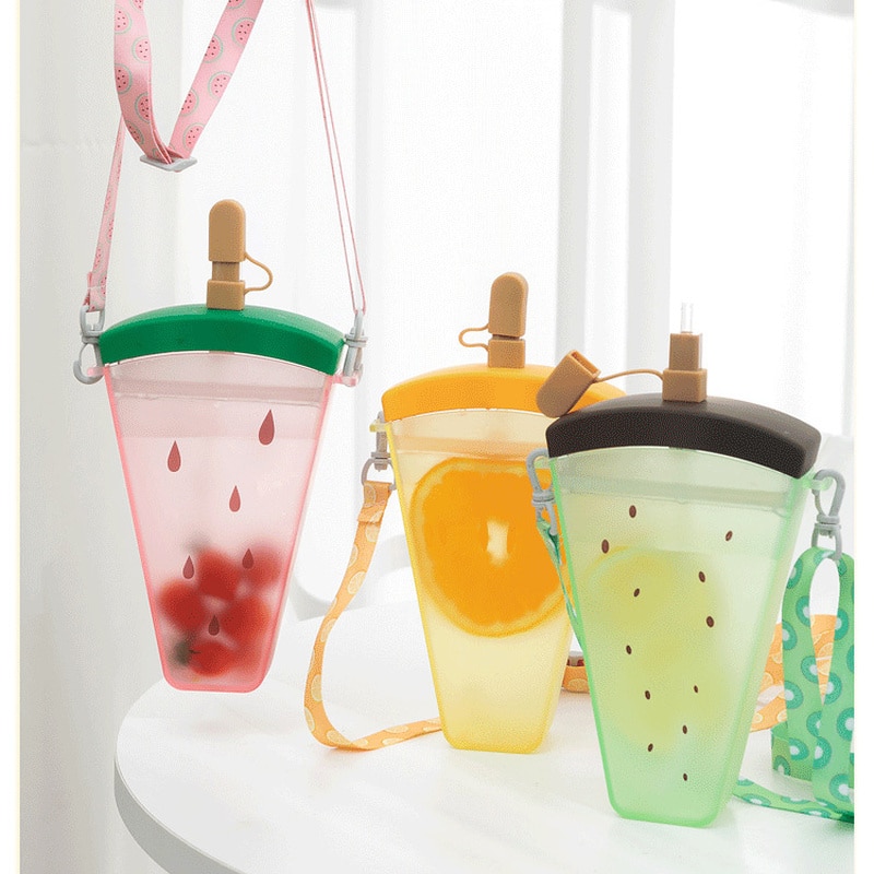 Kreative, niedliche Donut-Eiscreme-Wasserflasche mit Strohhalm, quadratischer Wassermelonenbecher, tragbare, auslaufsichere Flasche WJ820