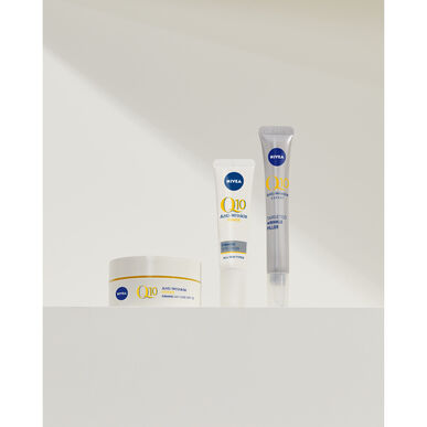 Nivea Anti-Wrinkle Day Facial Cream SPF15 Q10 Power 50 ml