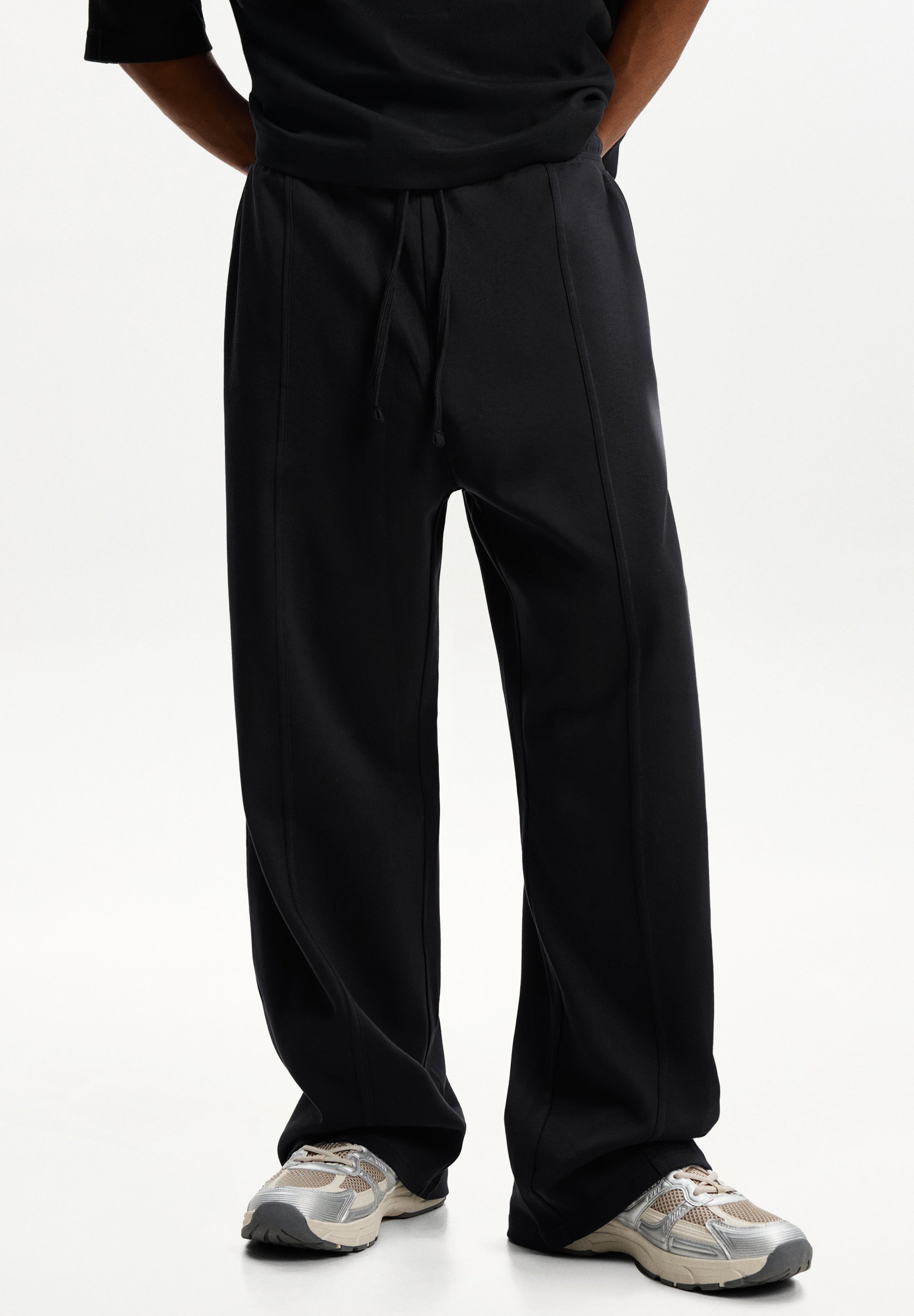 Bershka WIDE-LEG - Trainingshose - schwarz