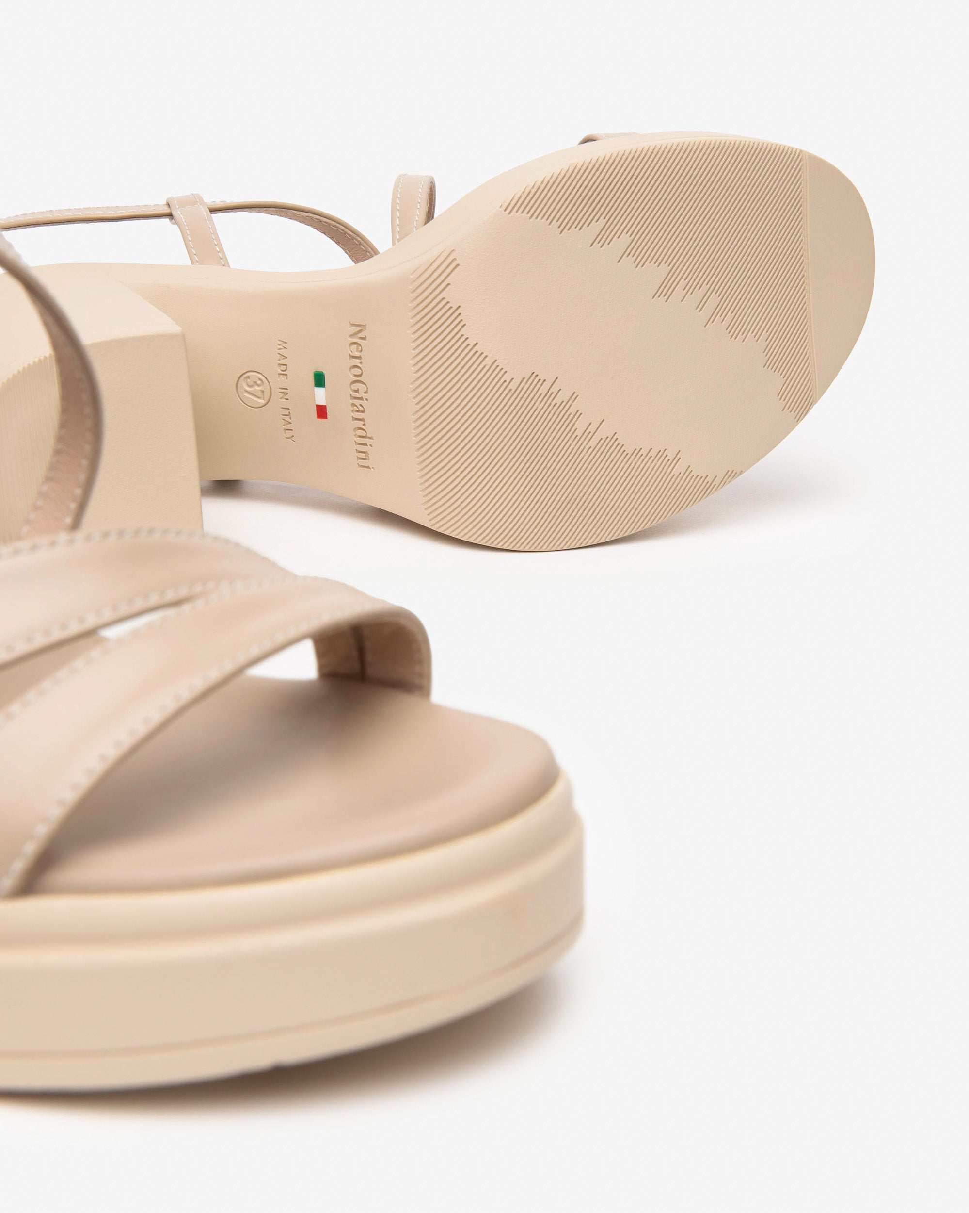  Damen-Ledersandalen