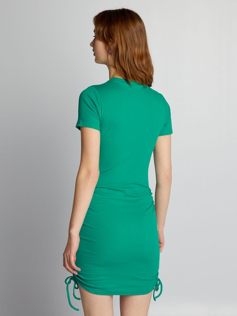 Vestido canelado com cordões laterais - VERDE