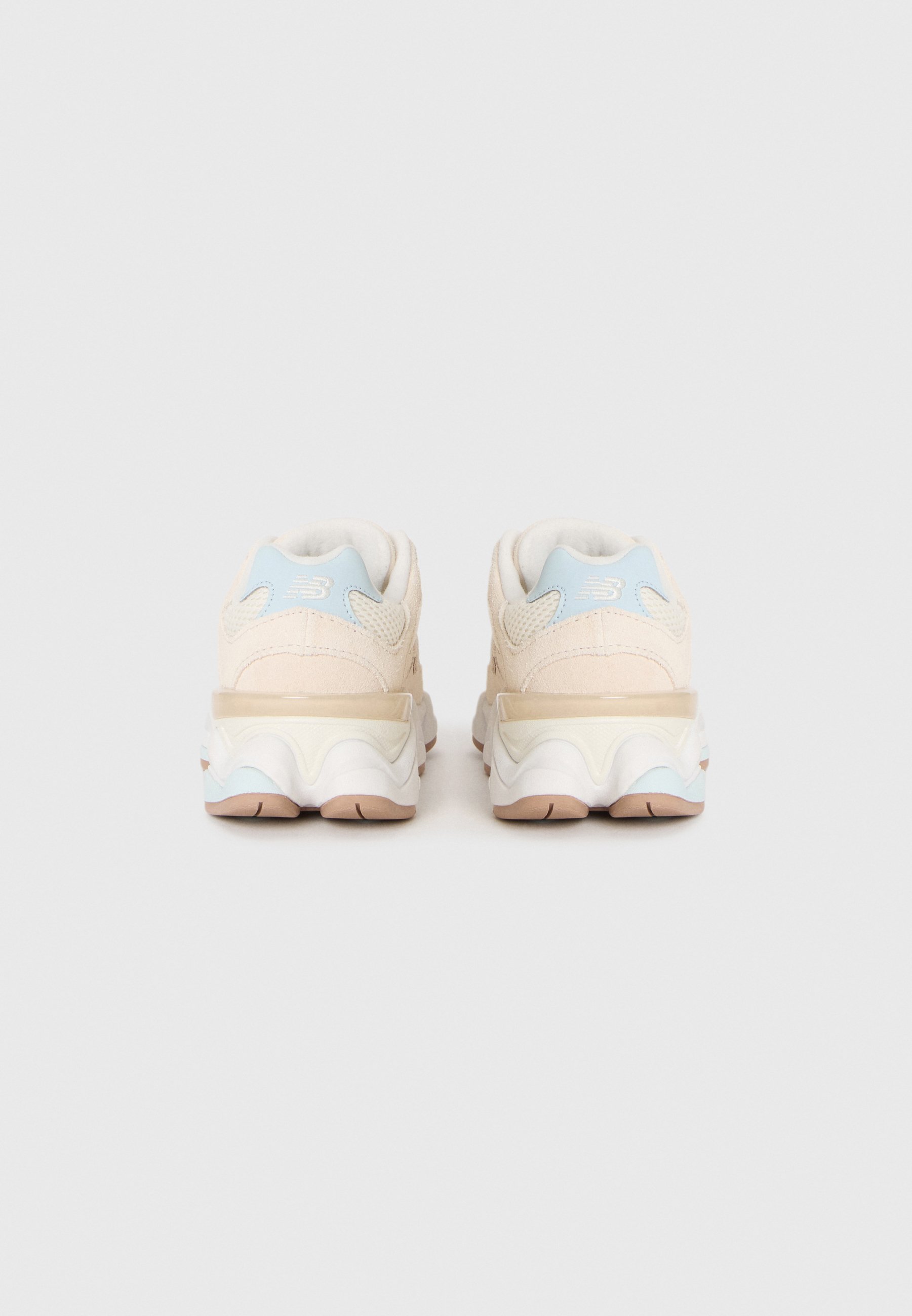New Balance 9060 - Tenisky - morská soľ