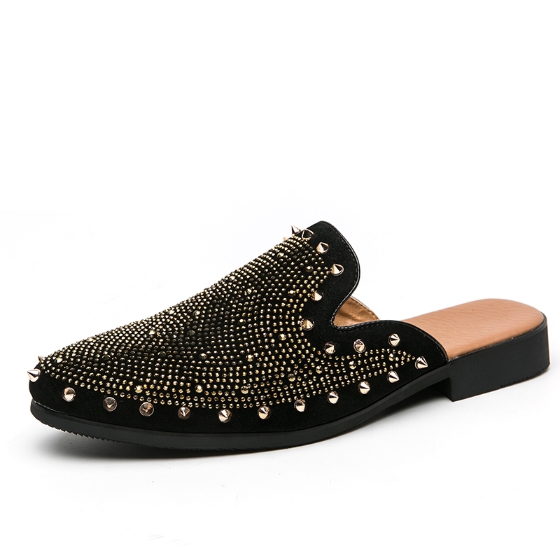 Sapatos sociais masculinos da moda, estilo punk, mules com rebites e strass, pretos, para festas e casamentos, com bico fino, ideais para dirigir ou como mocassins.
