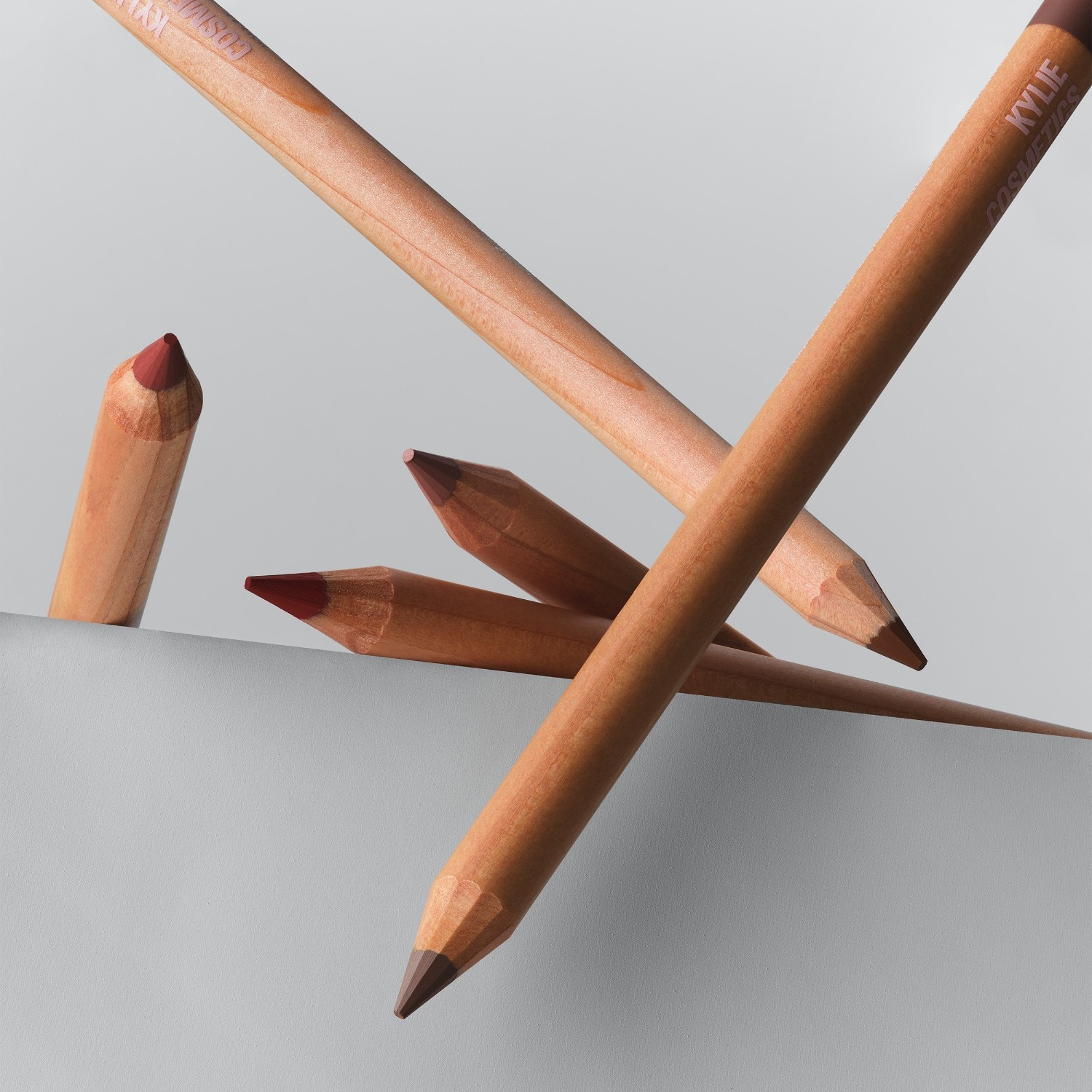 KYLIE COSMETICS Strúhadlo na ceruzky - 1 kus