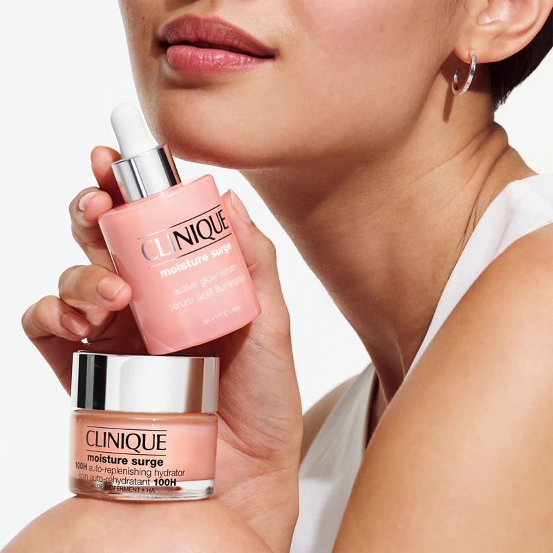 Clinique Moisture Surge™ Active Glow Serum sérum regenerador e iluminador