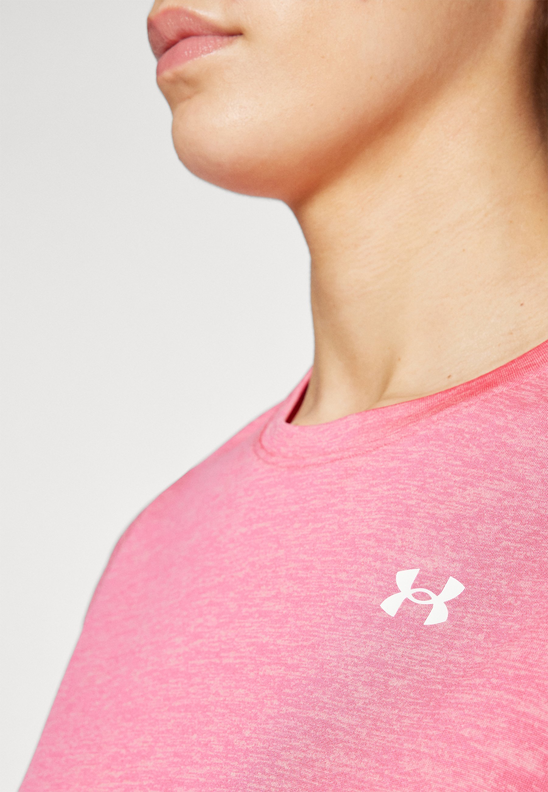 Under Armour TECH TWIST - Koszulka sportowa - super różowo-biała