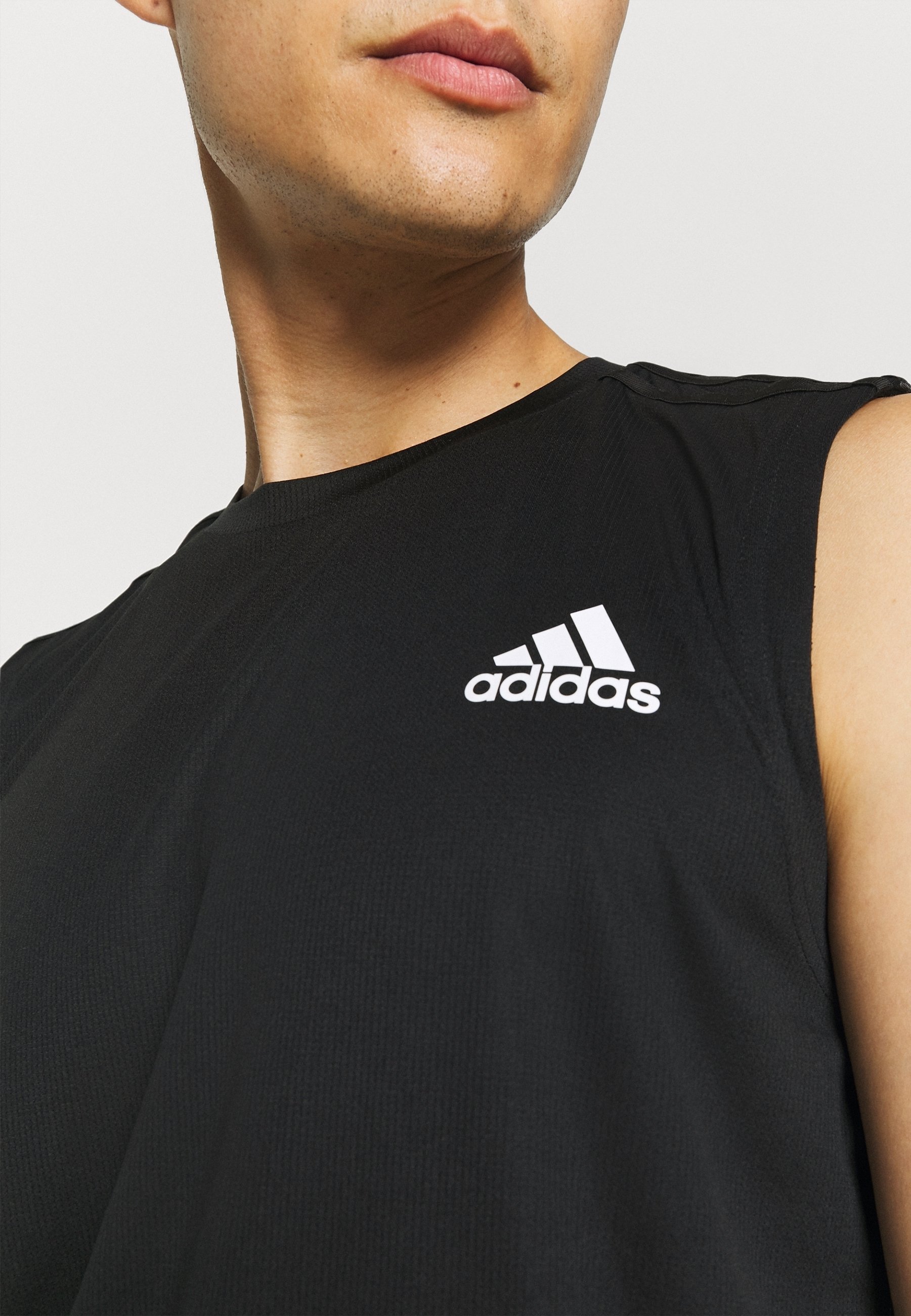 adidas Performance Sports T-skjorte - svart