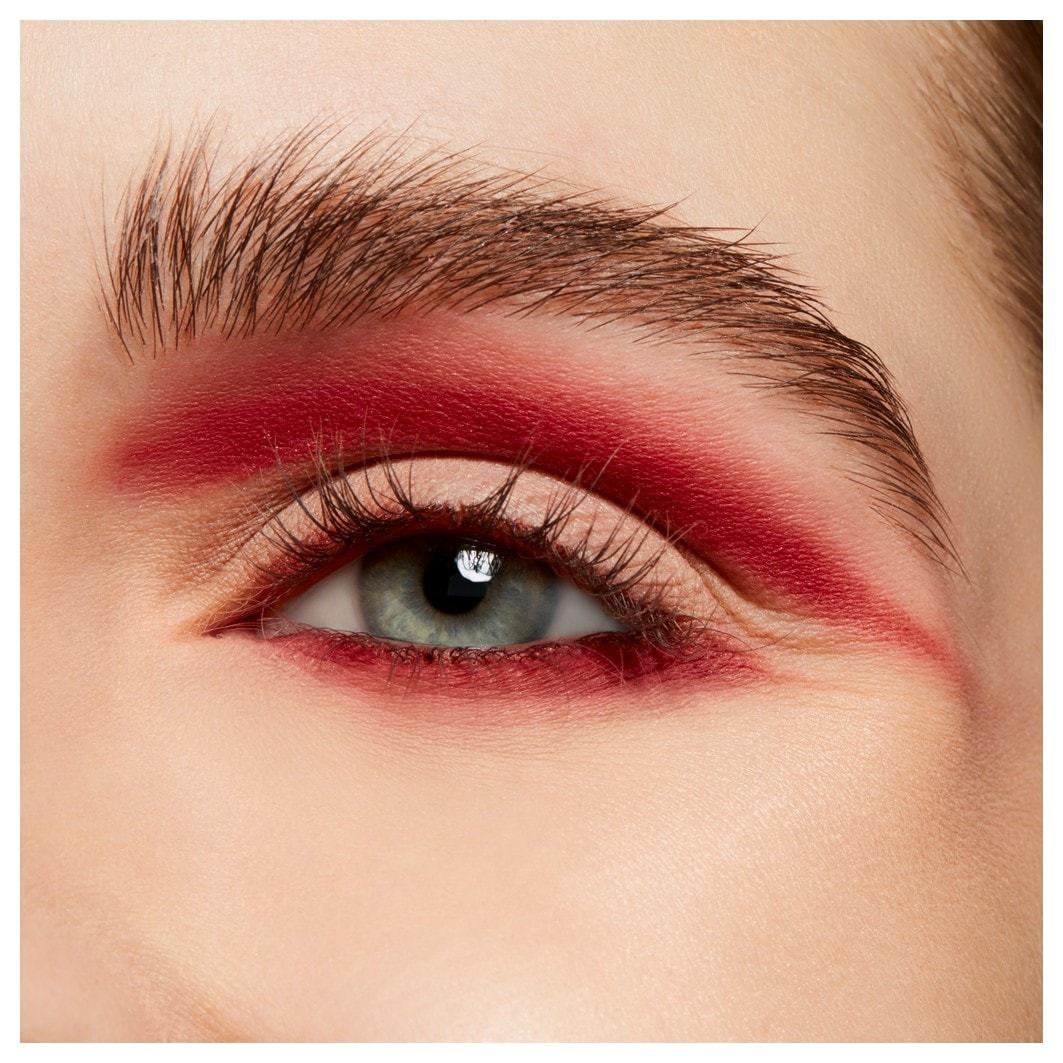 MAC sjenilo za oči u prahu Kiss Soft mat sjenilo za oči - 1,5 g