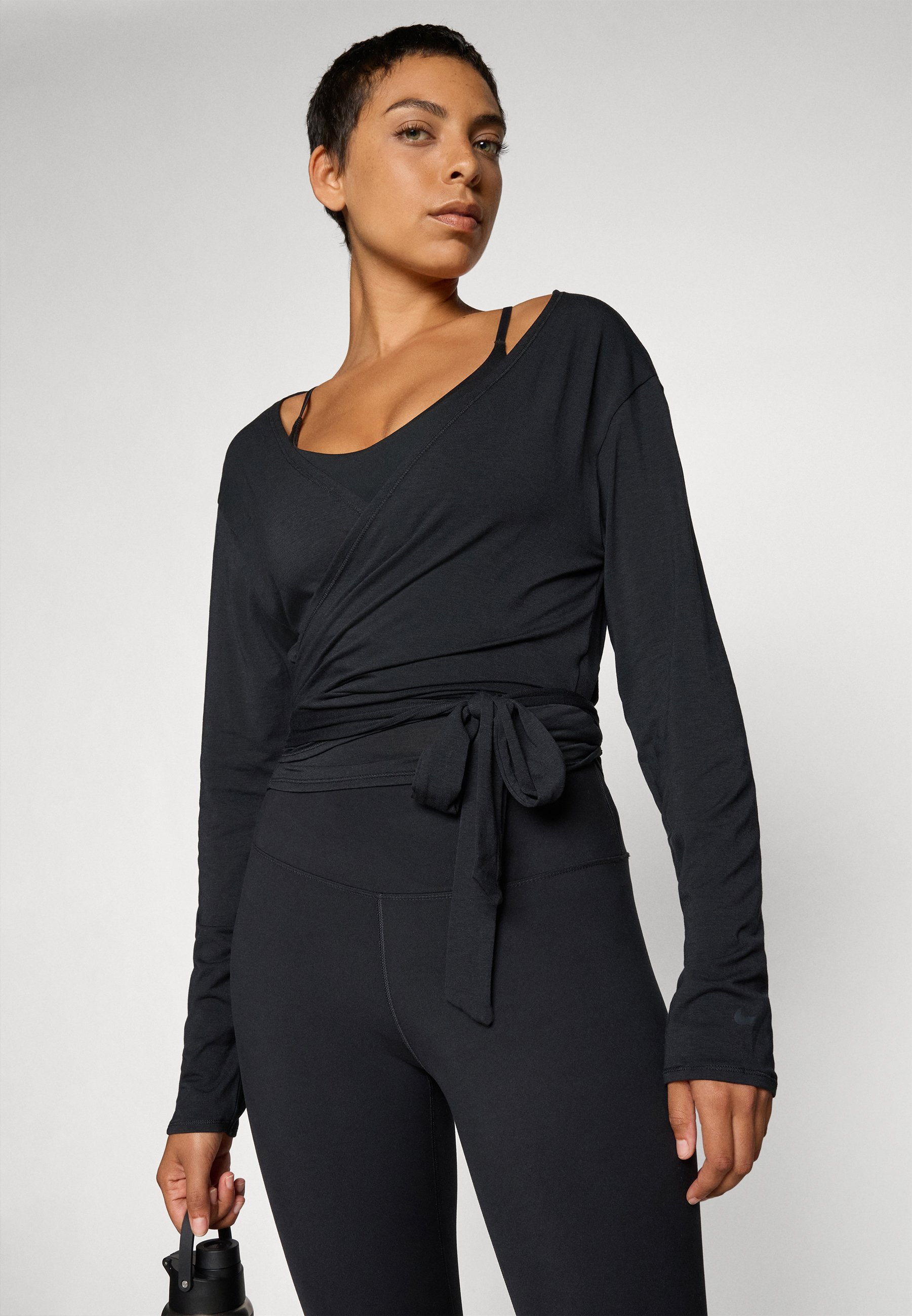 Nike Performance ONE RELAXED TOP - Topper langermet - black/dark smoke grey