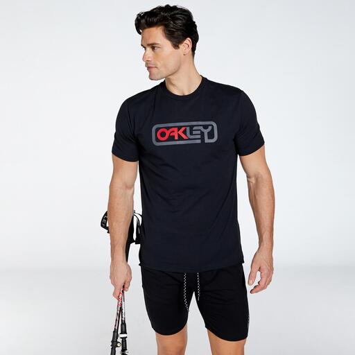 Oakley Κλειδωμένο