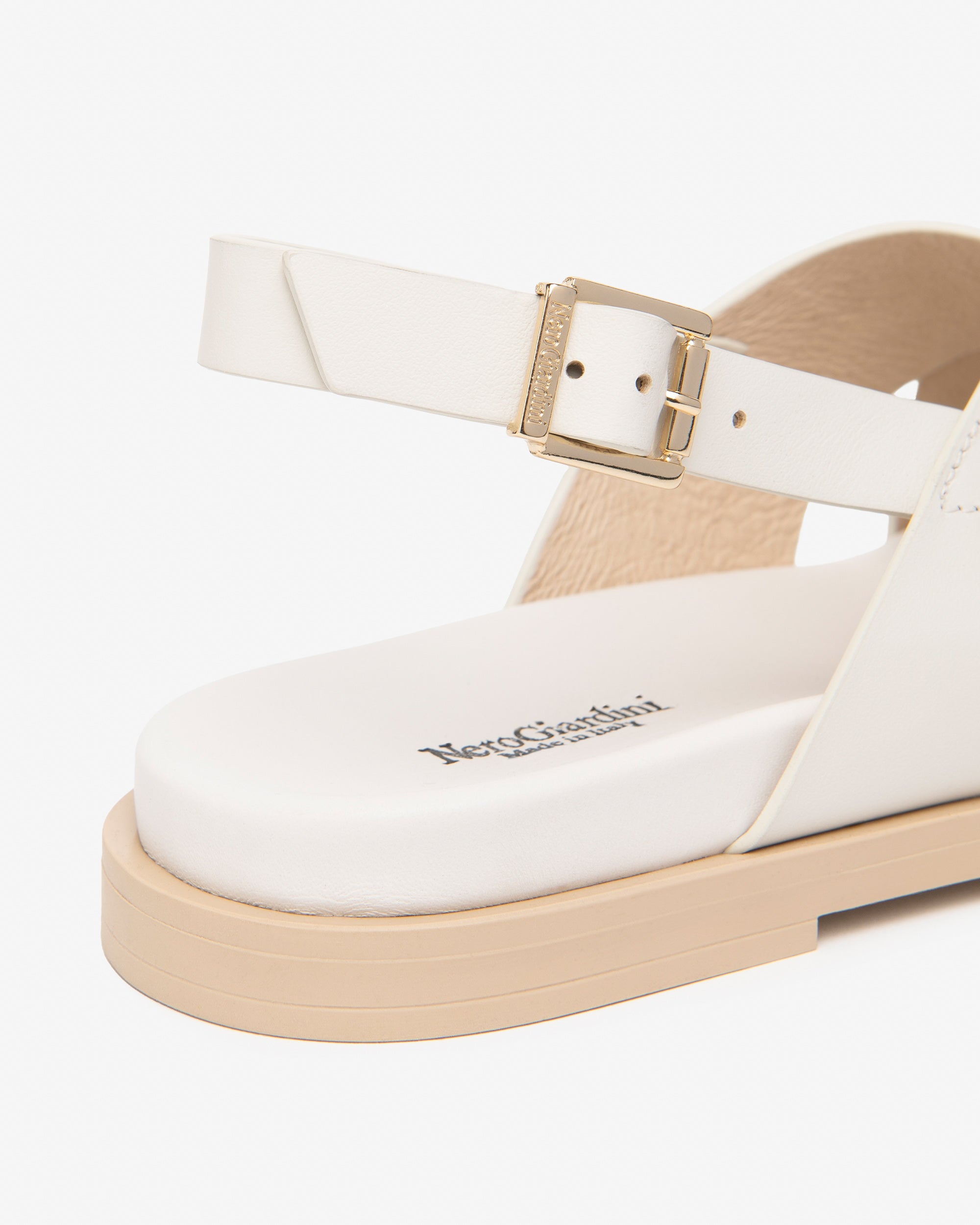  Damen-Ledersandalen