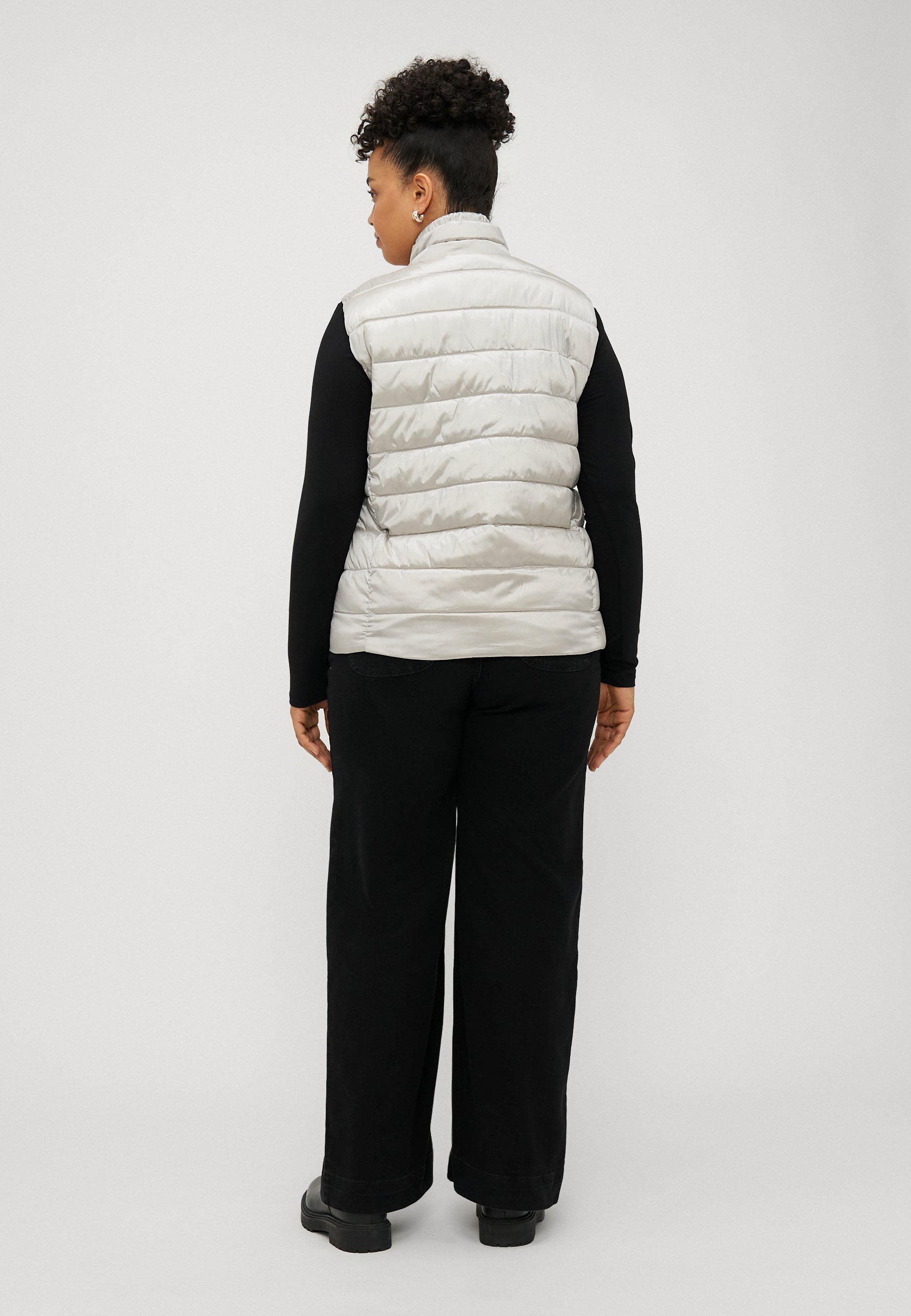 ALLEEN Carmakoma CARVEGA LIFE GEWATTEERD VEST - Vest - Antarctica