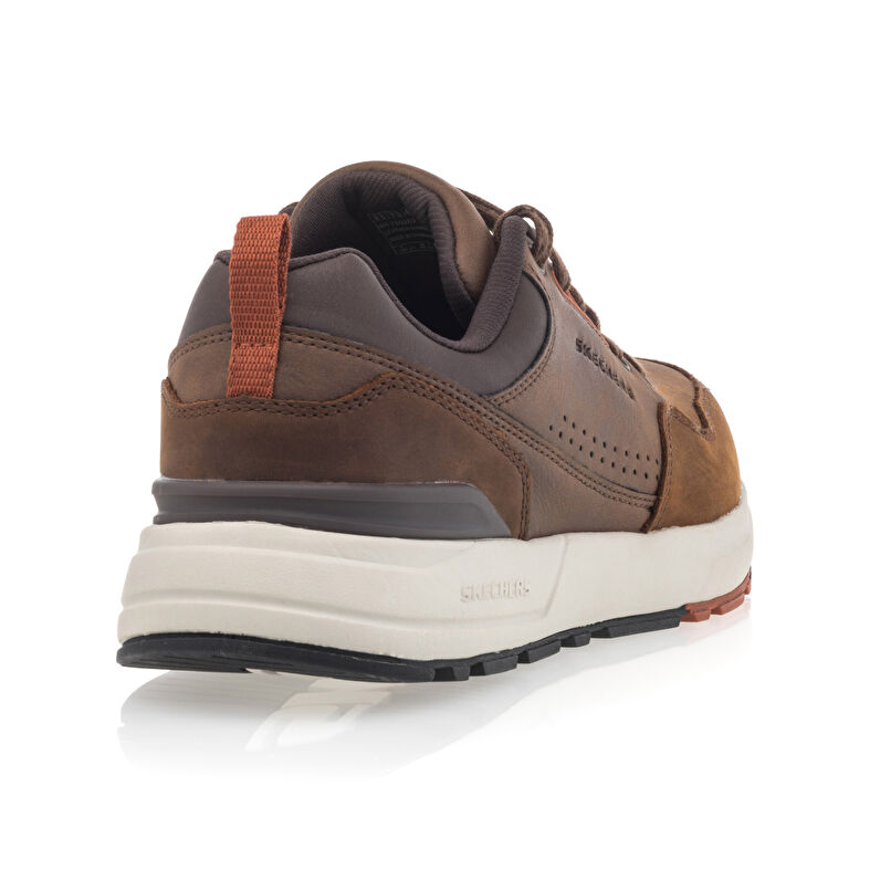 Korit / lenkkarit Homme Marron