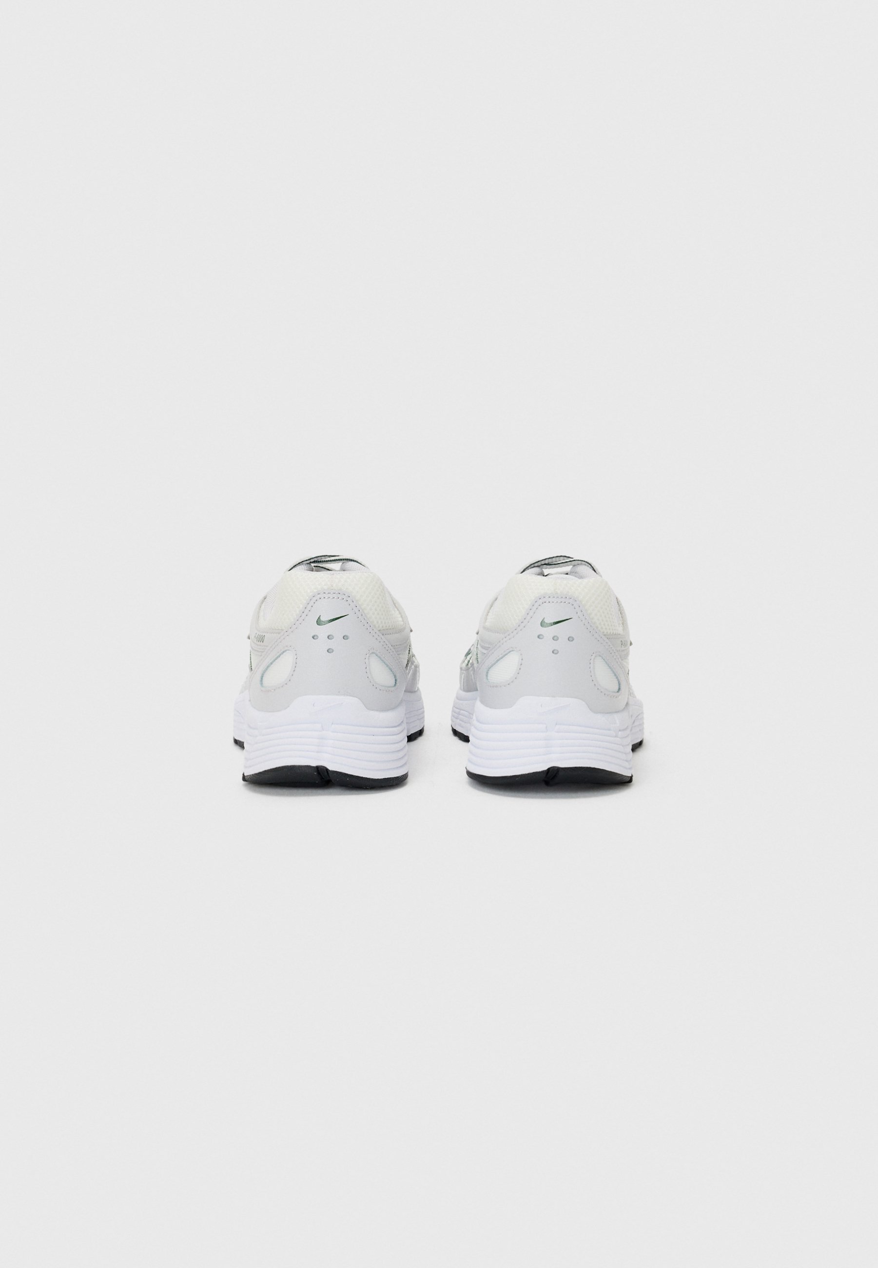 Nike Sportswear P 6000 UNISEX - Joggesko - grå/hvit/platina-coloured